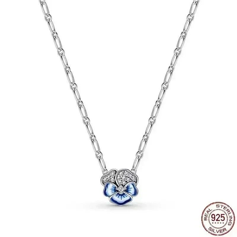 Hot selling 925 sterling silver pendant necklace shines with classic luxury heart-shaped square necklace, women's jewelry gift