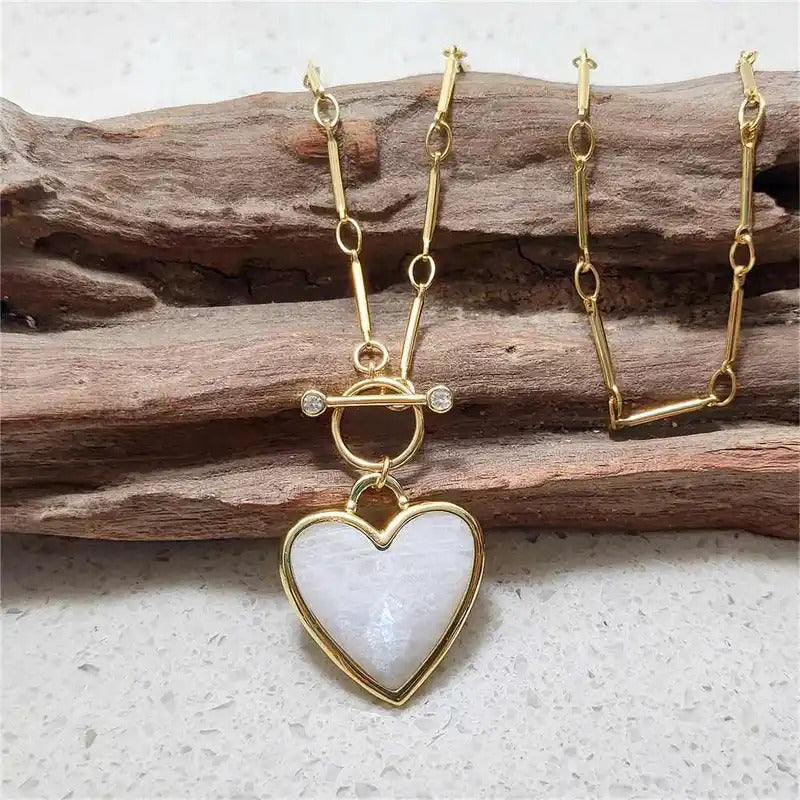 FUWO Wholesale Natural Moonstone Necklace,Love Heart Shaped White Quartz With 17"/22" Golden Stick OT Chain Jewelry 5 Pcs NC477