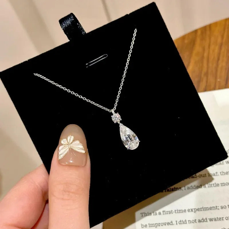 Unique sense of luxury simple fashion collar chains Light luxury silver 925 sparkling shaped water droplet necklaces jewelry