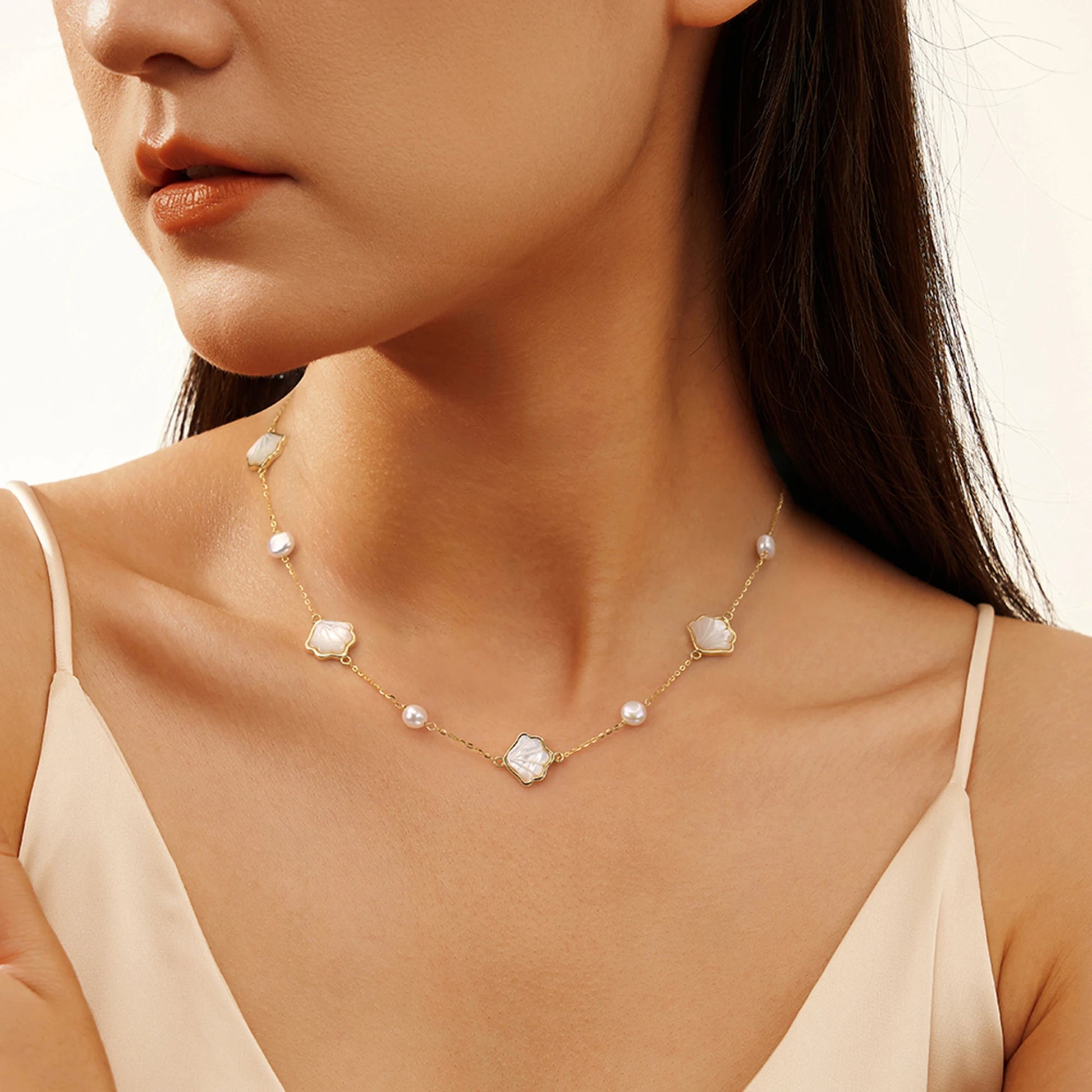EFFIE QUEEN 925 Sterling Silver Conch Shell Pendant Necklace for Women, Ocean-Themed Jewelry Gift, Dainty Beach-inspired GPN86