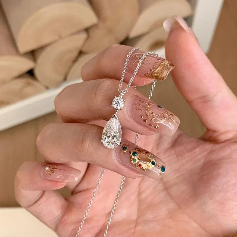 Unique sense of luxury simple fashion collar chains Light luxury silver 925 sparkling shaped water droplet necklaces jewelry