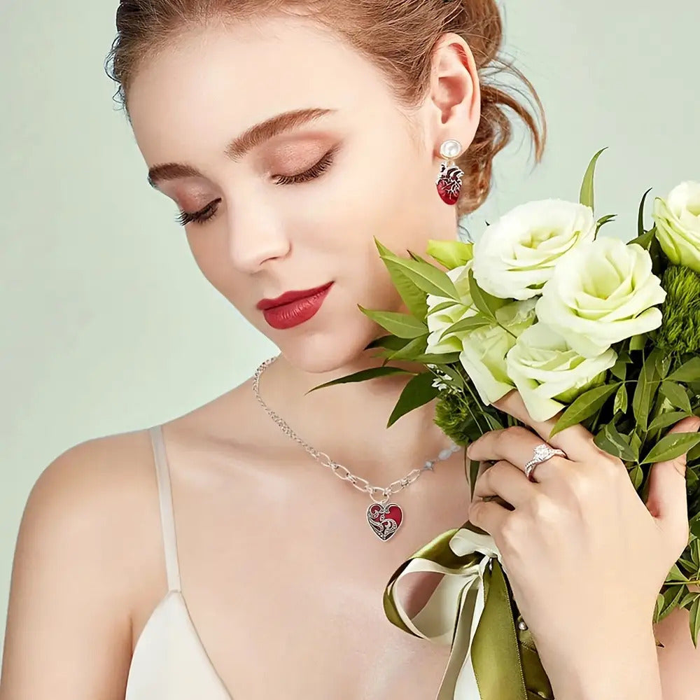 OLYCRAFT 1 Box 24 Pieces 2 Styles Alloy Enamel Pendant, Heart Pendant, Silver 24~25x16~20x2~4mm, Hole Diameter: 2.2~2.5mm, Each Style 12 Pieces