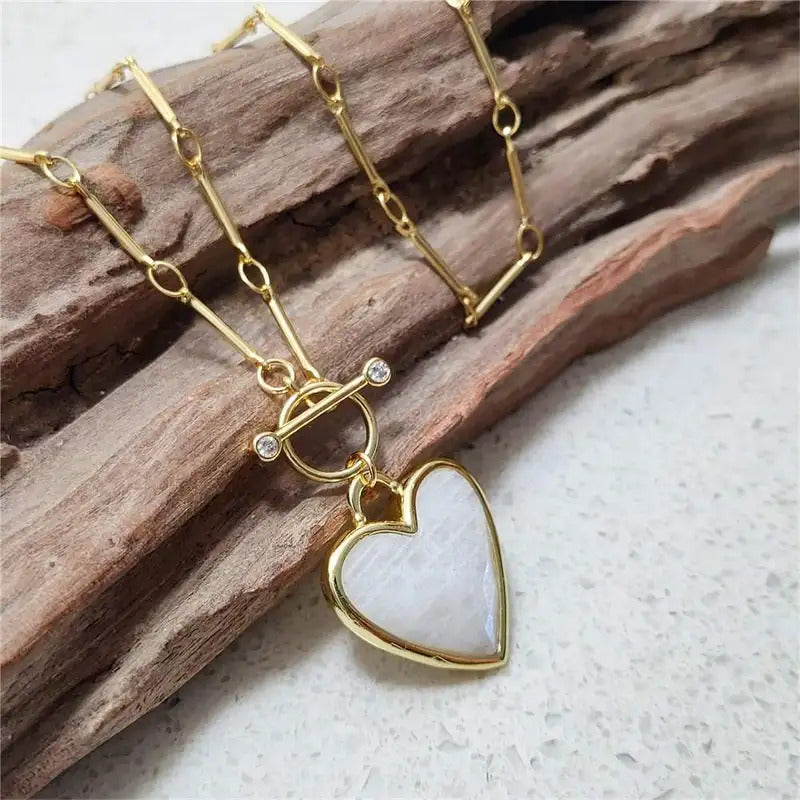 FUWO Wholesale Natural Moonstone Necklace,Love Heart Shaped White Quartz With 17"/22" Golden Stick OT Chain Jewelry 5 Pcs NC477