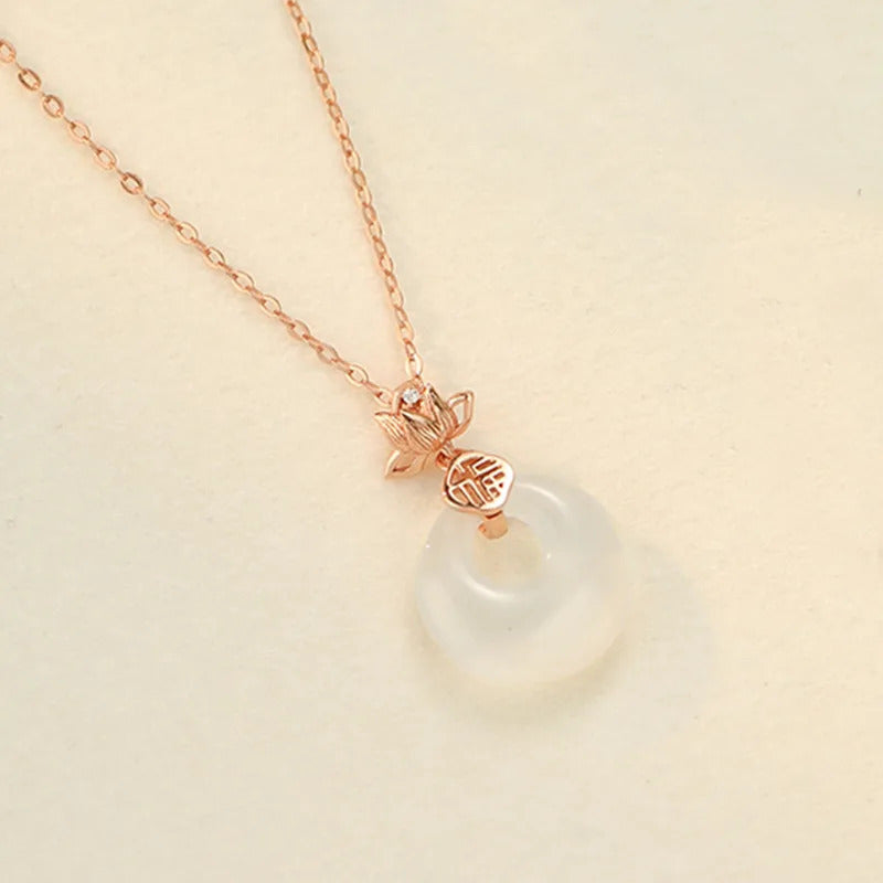 Thaya Elegant Chalcedony Women Necklace Lotus Flower Pendant Necklace S925 Sterling Silver Choker Fashion Jewelry Birthday Gift